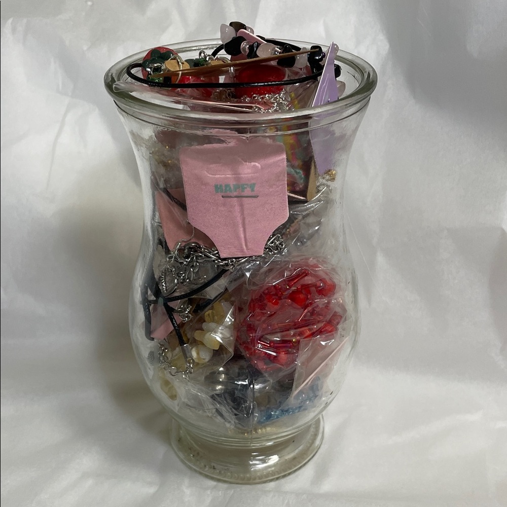 Assorted NWT Jewelry in Glass Vase - Picture 4 of 14